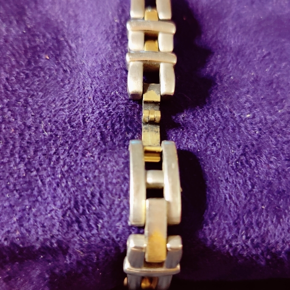 🎊FOSSIL Ladies Watch - Picture 2 of 4